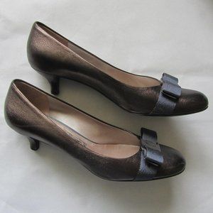 Salvatore Ferragamo Vara Bow Pumps